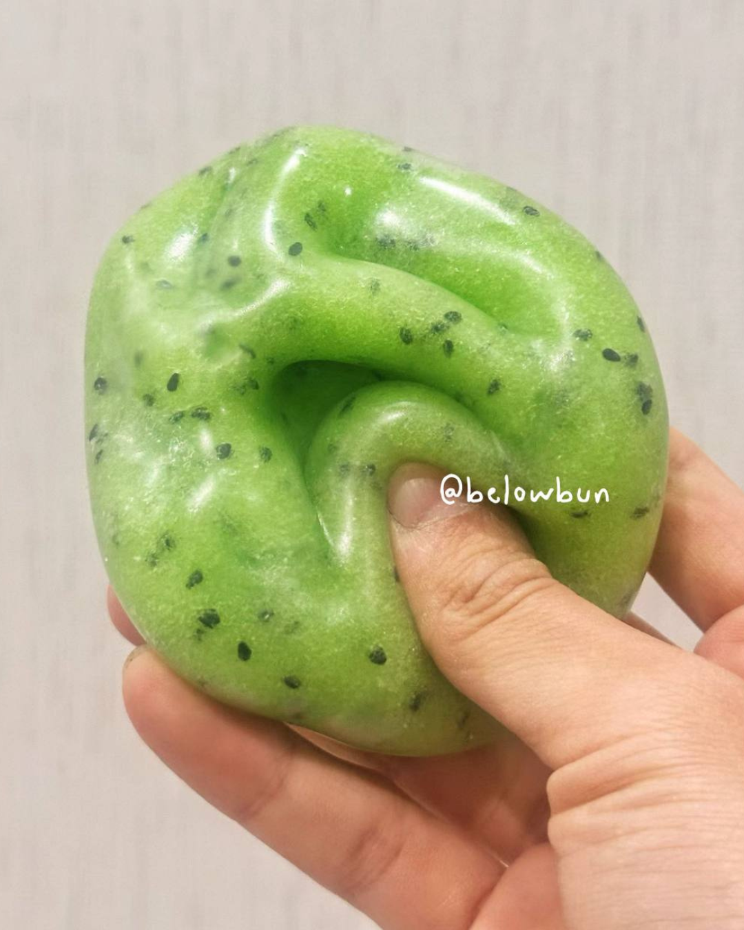 Kiwi scrunchy squishy toy